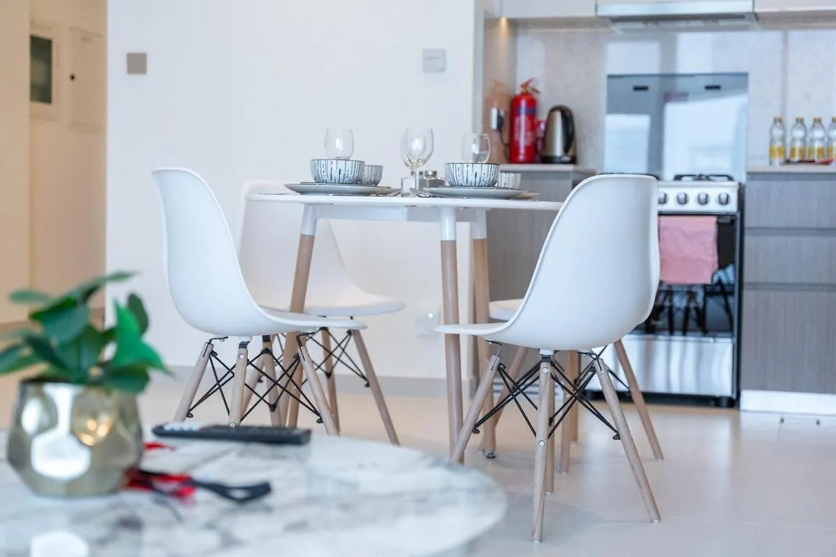 Posh 2-Bedroom Flat In The Heart Of Downtown, Dubai! United Arab Emirates