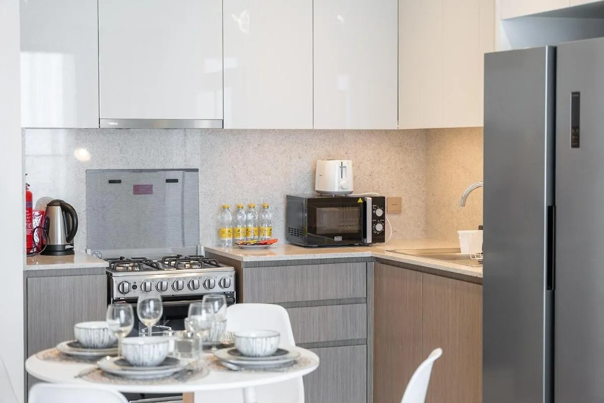 Posh 2-Bedroom Flat In The Heart Of Downtown, Dubai!