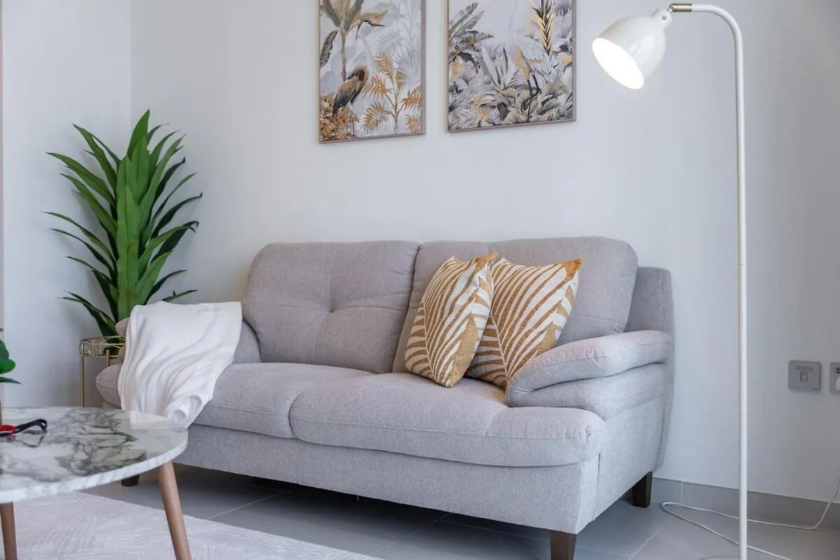 Posh 2-Bedroom Flat In The Heart Of Downtown, Dubai! 0*, Dubai